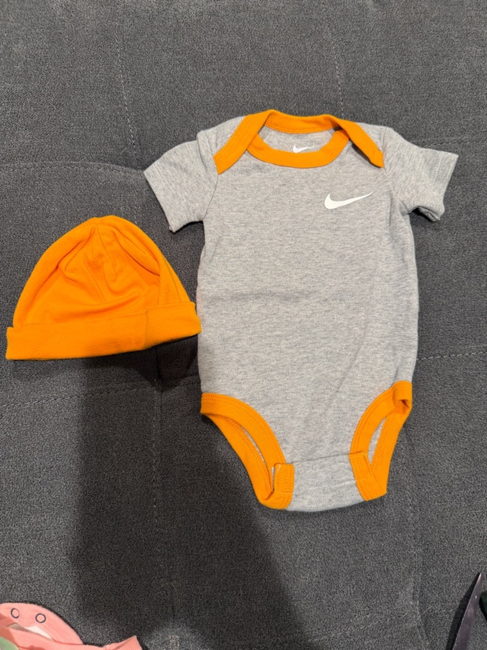 Nike Gray and Yellot Infant Bodysuit with Hat